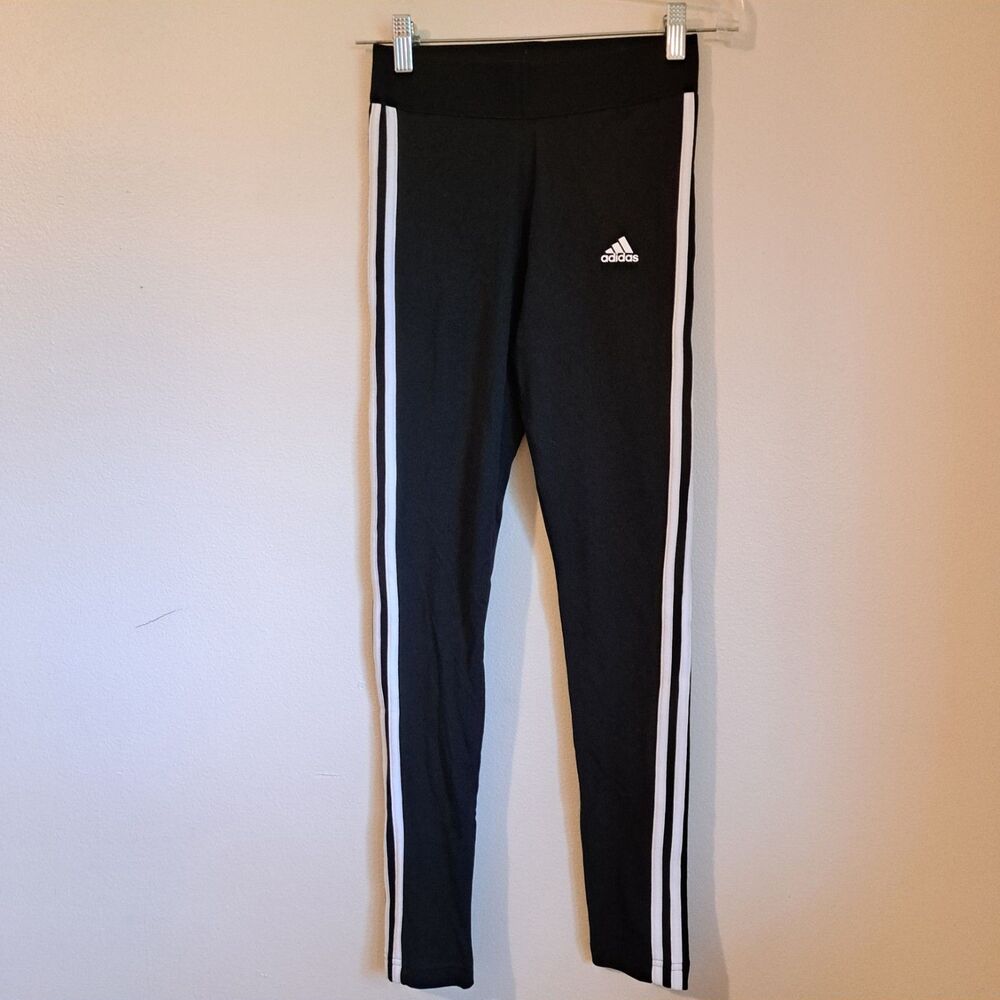 Adidas Women's Mid Rise Tight Fit 3-Stripes Leggings Size XS Black NWT